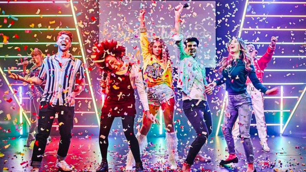 Strike your best poses; you're in the presence of the world's biggest stars! Credits to @madametussauds on Instagram