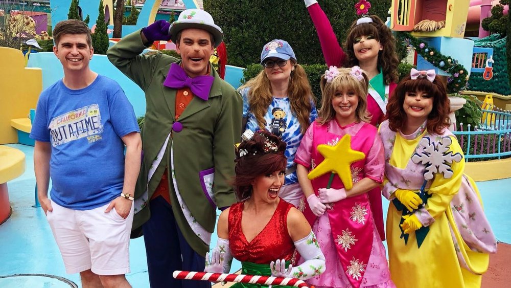 The Whoville is ready to share their holiday cheer with you and your besties!  Credits: @adele.ankers on IG