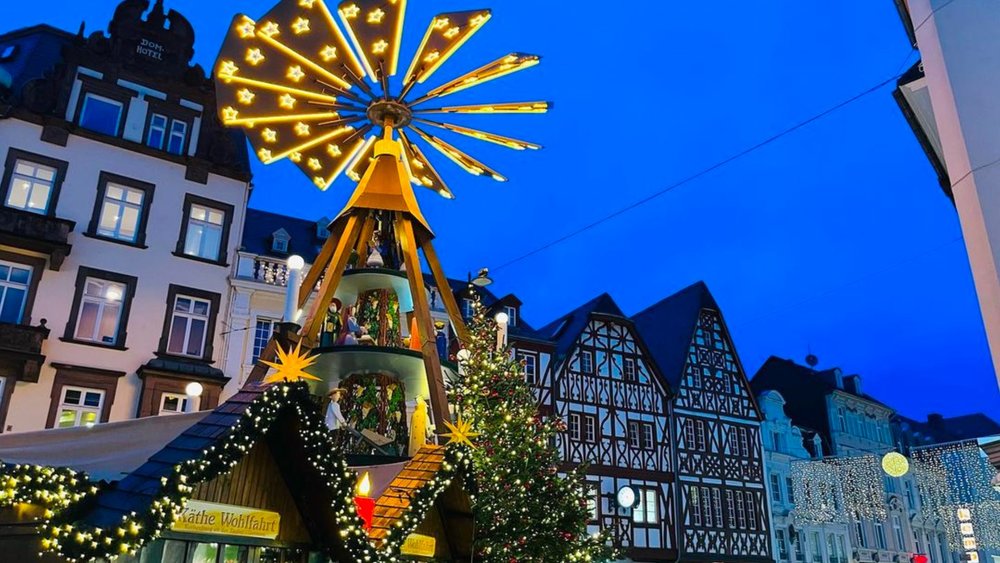 One of the most magical Christmas markets in Europe welcomes you with heaps of treats and entertainment! Credits to @ryon.0123 on Instagram