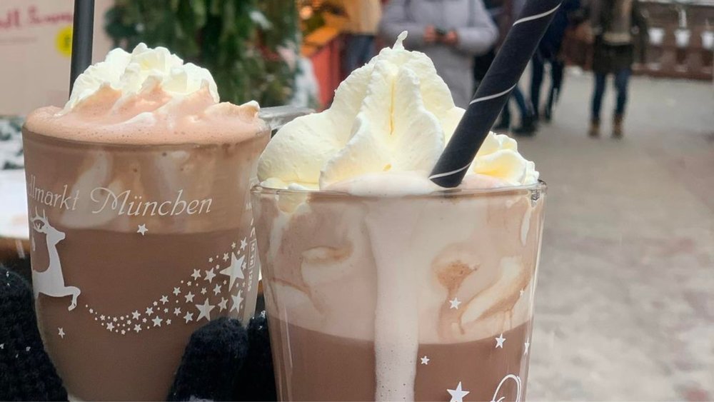 We'll take a cup of hot chocolate for the sake of Auld Lang Syne! Credits to @kali_lowrie on Instagram