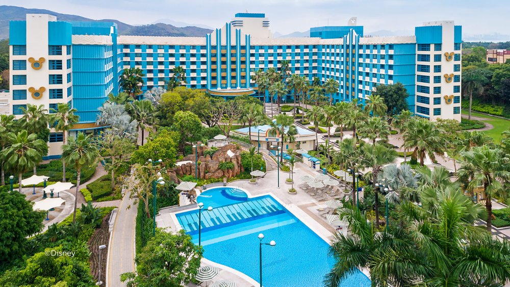 The Disney's Hollywood Hotel red carpet is ready for you! Credits to Klook