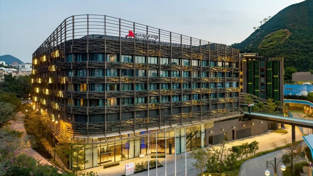 Have a splashin' holiday in Ocean Park Marriott Hotel! Credits to Klook