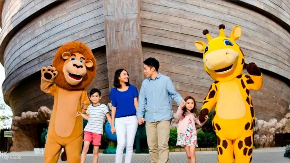 Make it a family affair when you stay at Noah's Ark Hotel & Resort. Credits to Klook