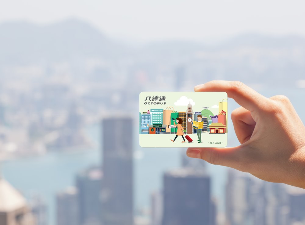 Person holding a Hong Kong Octopus Tourist Card