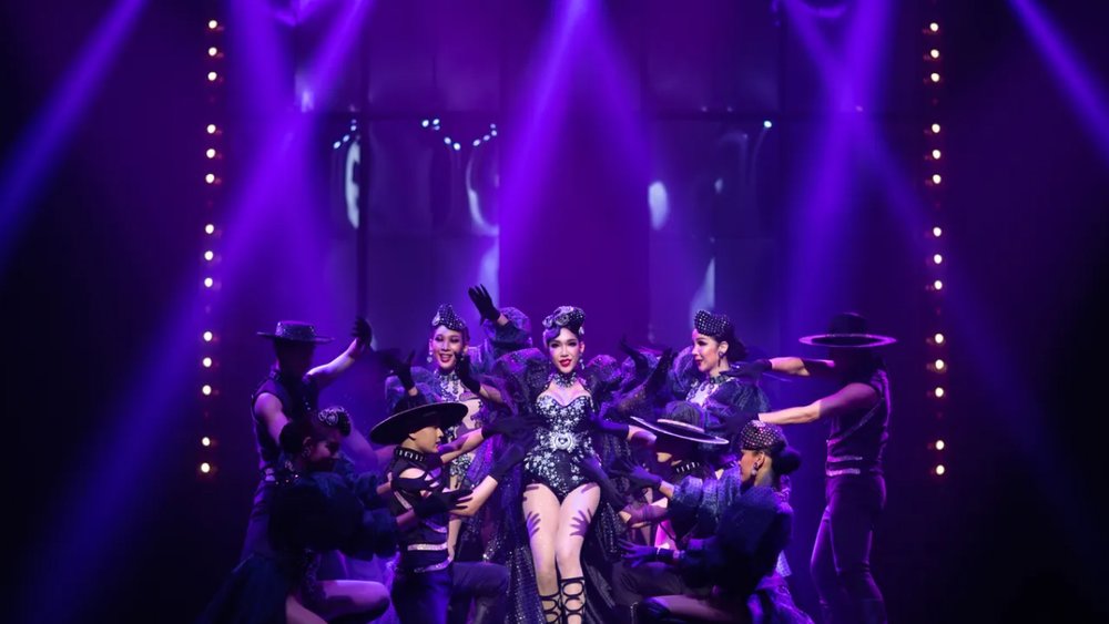 Những Điểm Nhấn Đặc Sắc Ở Show Diễn Alcazar Cabaret Pattaya