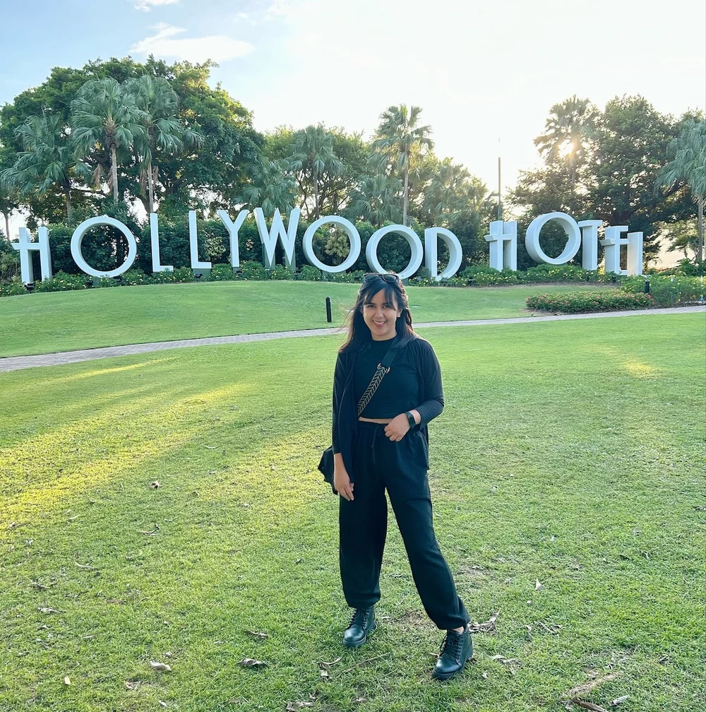 Hollywood Hotel Signage - Yohanna Deony