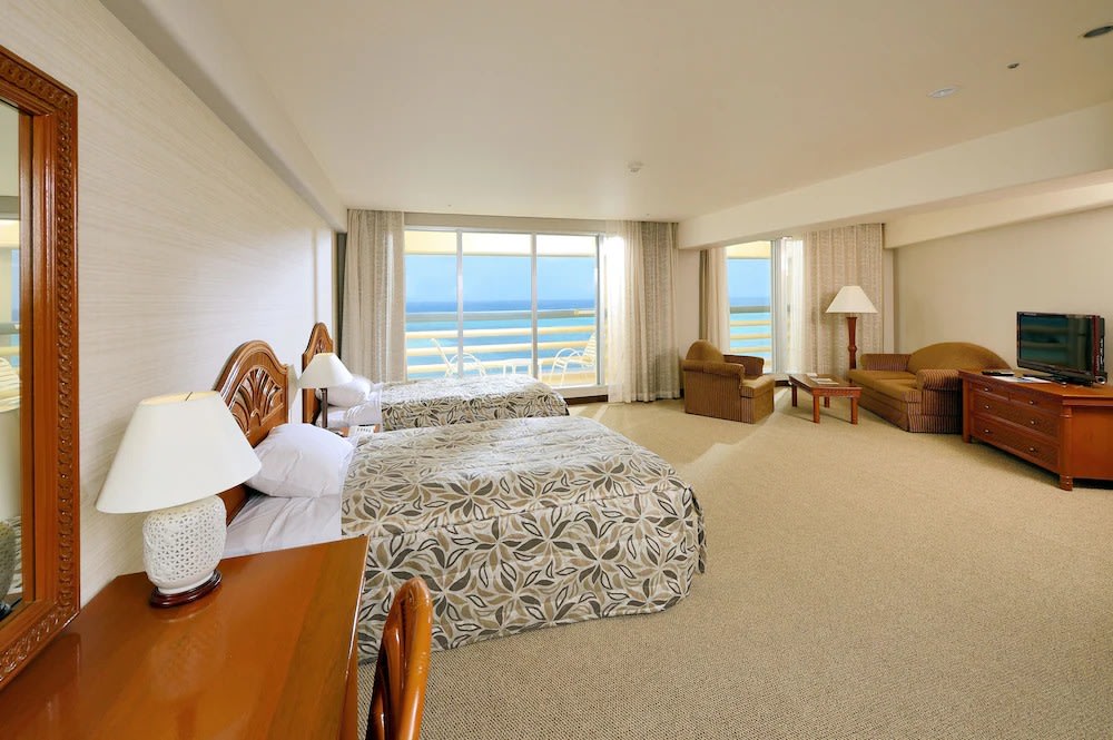 沖繩住宿利山海洋公園飯店谷茶灣