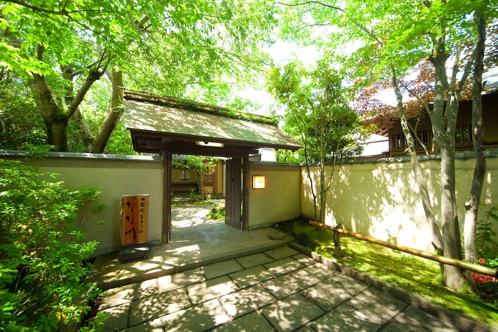 由布院七川休閑酒店