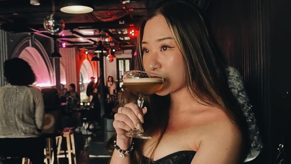 Revel in the evening breeze thanks to their al-fresco set up. Credits to @chlosieposie on Instagram