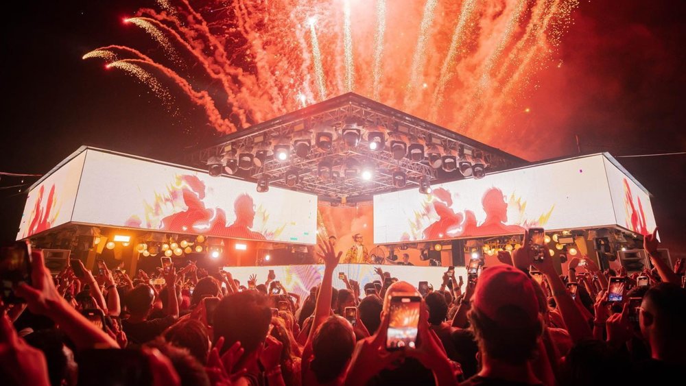 You'll always have a blast with Atlas Beach Club events. Credits to @atlasbeachclub on Instagram