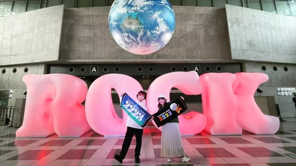 Celebrate the new year! Credits to @60cm_suisoui on Instagram