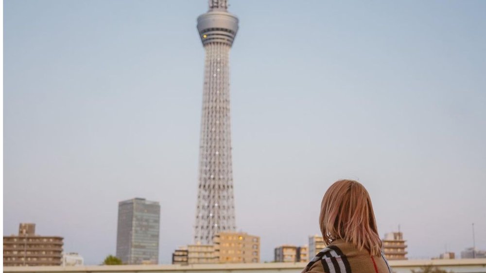 Great views with great people—sounds like a perfect start to 2024. Credits to @noowean on Instagram