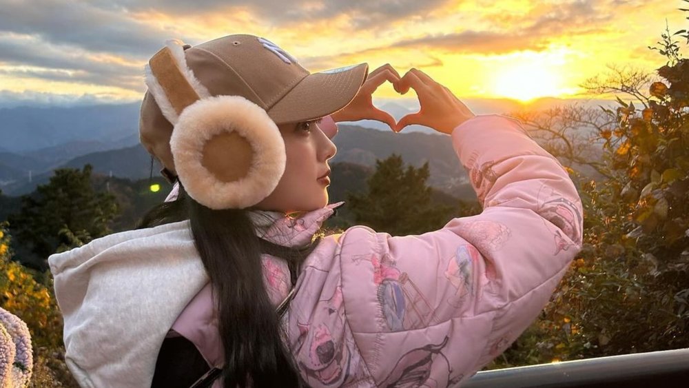 Experience the first rays of sunlight of 2024. Credits to @__htm.13__ on Instagram