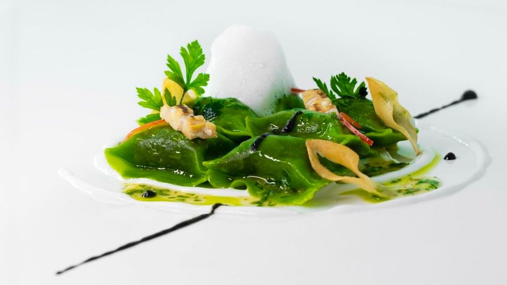 These delicious vegetarian dishes won't make you miss the meat! Credits to @koralbali on Instagram