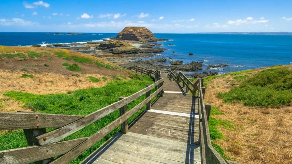 dia-diem-du-lich-melbourne-uc