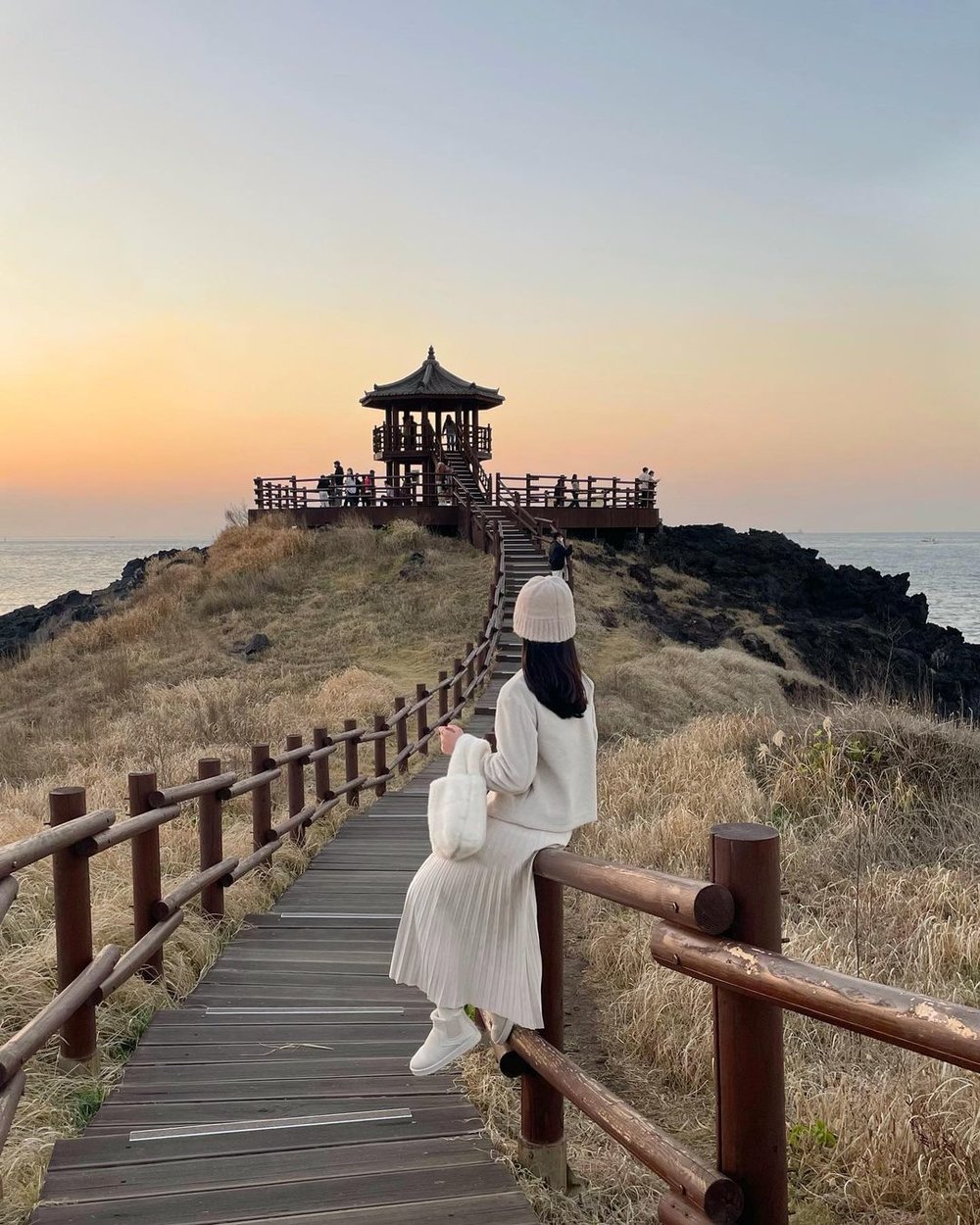 Dakmeoreu Coast Muslim Friendly Jeju Itinerary