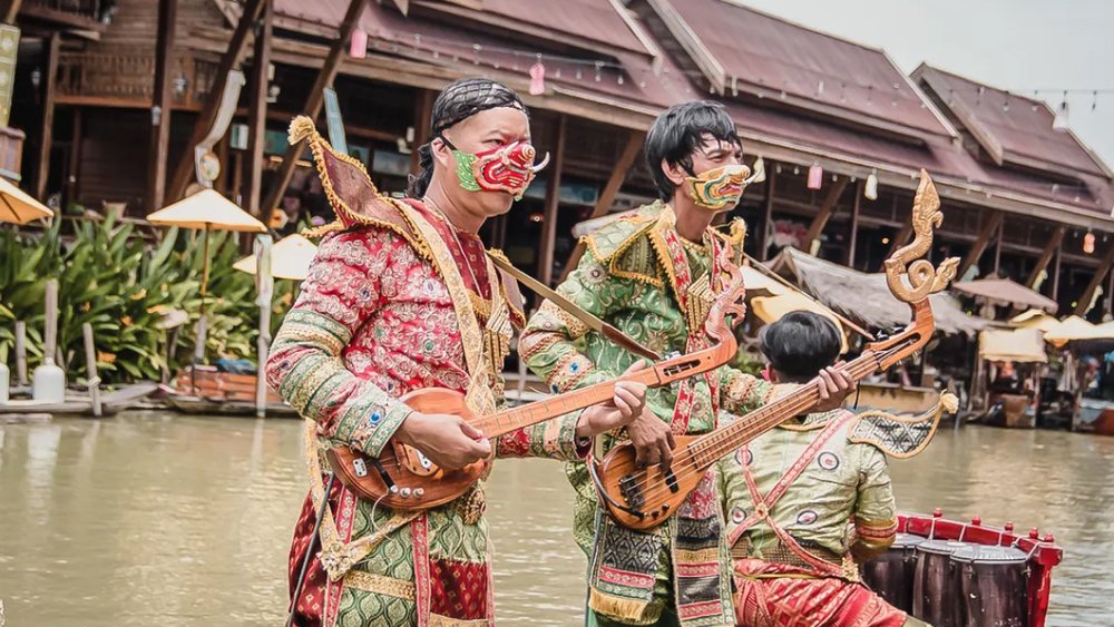 Xem Biểu Diễn Văn Hóa Đặc Sắc