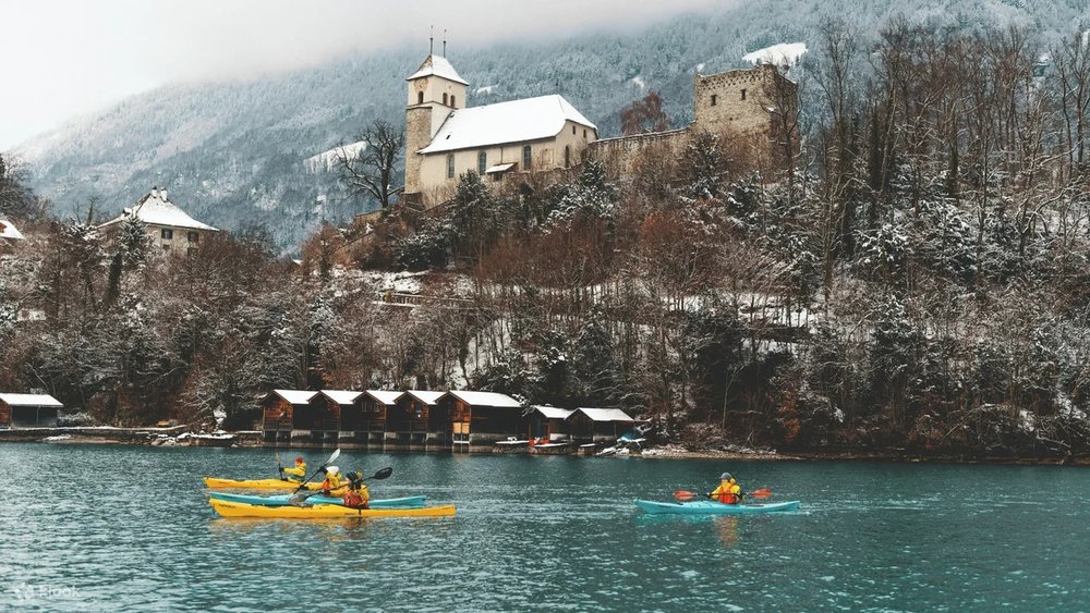 布里恩茨湖冬季皮划艇之旅