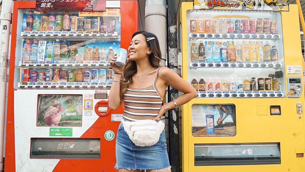 Strike a pose by the popular vending machines in Japan! Credits to @claudia_luong on Instagram
