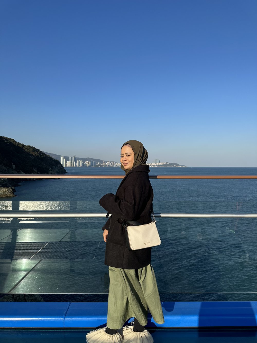 Oryukdo Skywalk busan muslim friendly