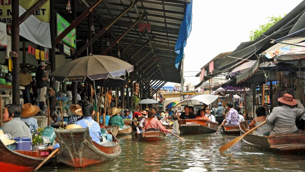Hòa Mình Vào Không Khí Náo Nhiệt Của Chợ Nổi Damnoen Saduak