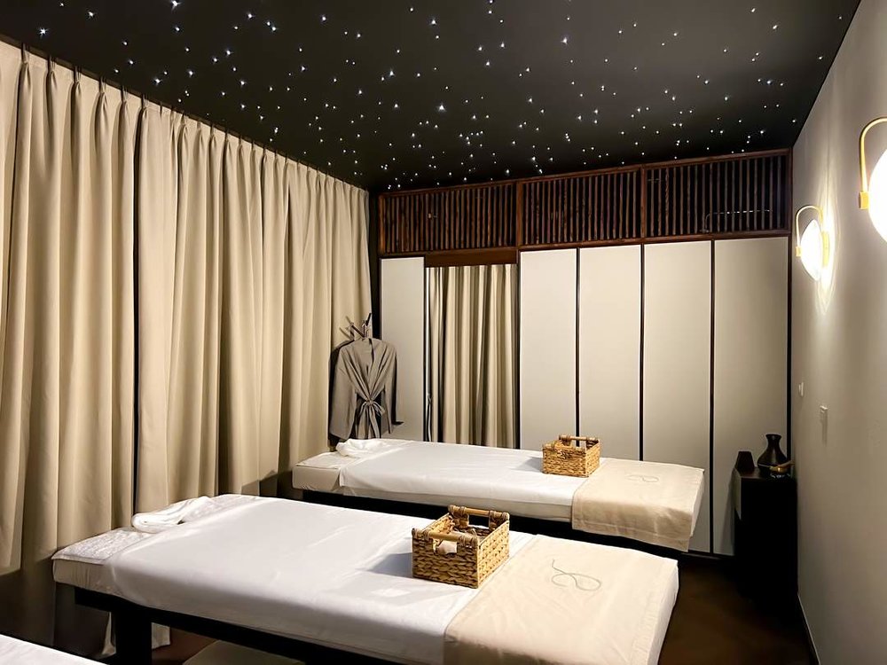 one upon a thai private room