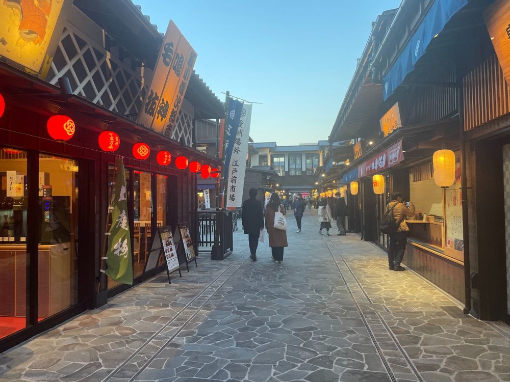 Toyosu Manyo Onsen 飲食店街