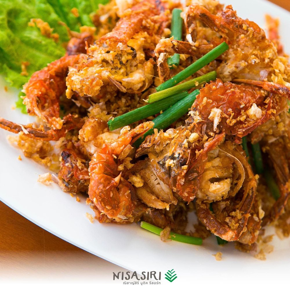 เครดิตภาพ: ร้านอาหารทะเลนิวทิวสน ชายหาดแหลมสิงห์ บน Facebook