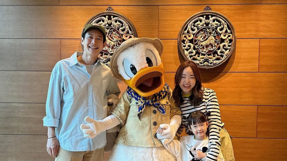 Adventure alongside your fave Disney characters. Credits to @pimpakk on Instagram