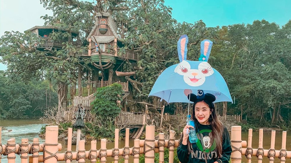 Experience Tarzan's day-to-day activities first-hand!  Credits to @janejira_________ on Instagram