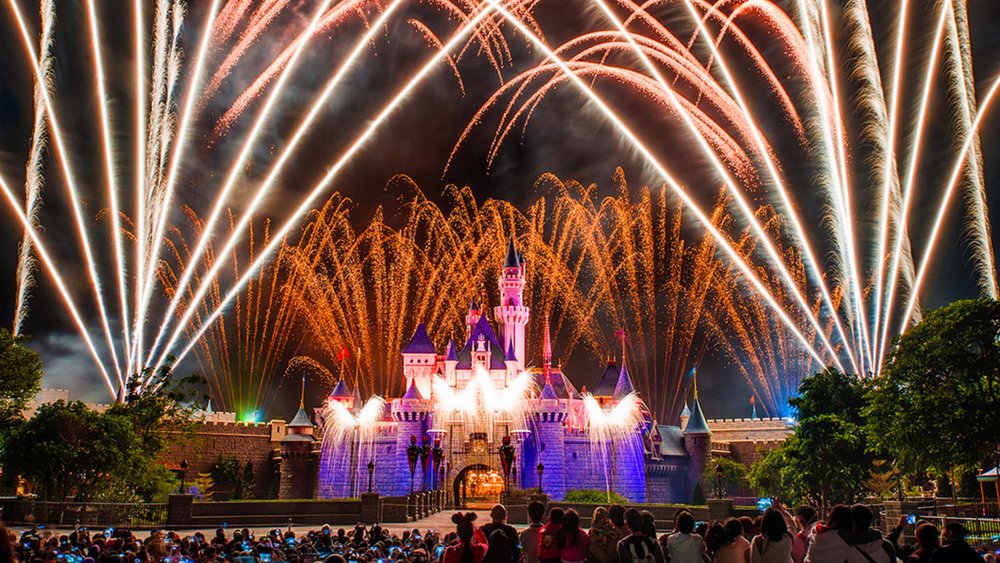 The most beautiful nightcap awaits you at the end of the day!  Credits to @tombricker on Flickr