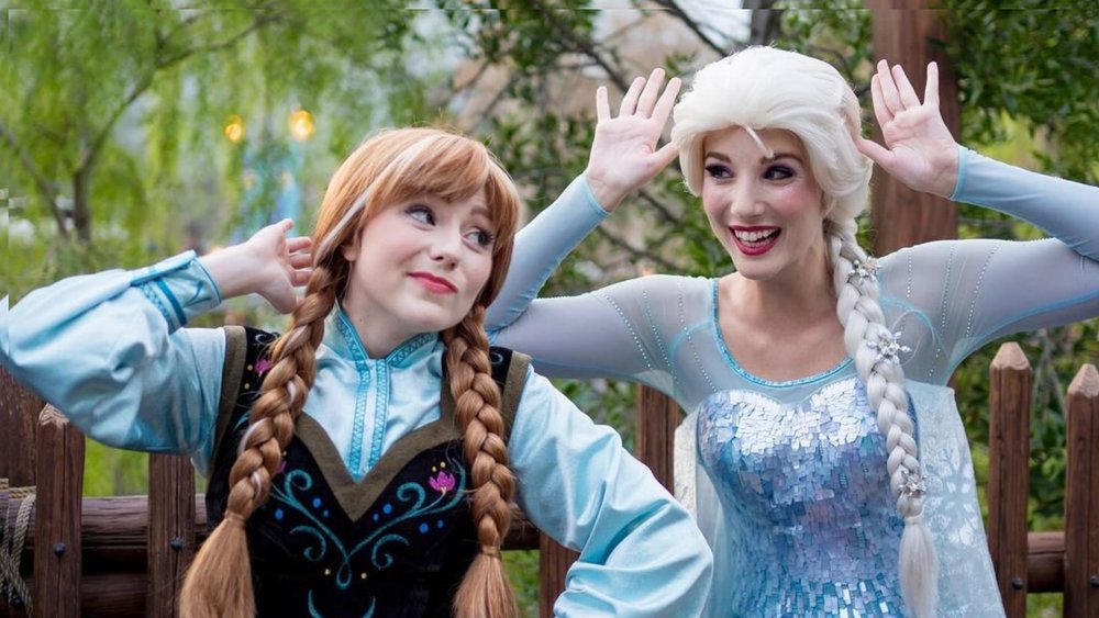 Let go and have the best time at Hong Kong Disneyland. Image credits to @puimemories on Instagram