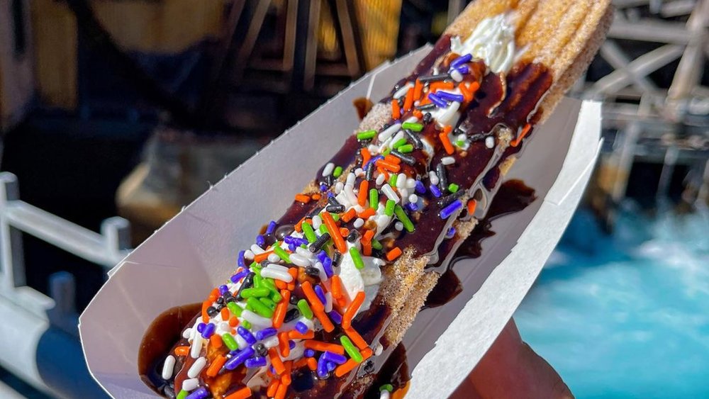 Savor the magic with every bite of Disneyland's cinnamon-kissed churros! Image credits to @code_word_disney on Instagram.