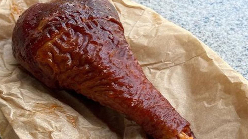 Savor the primal joy of a giant Turkey Leg at Disneyland! Image credits to @disneyfoodblog on Instagram.