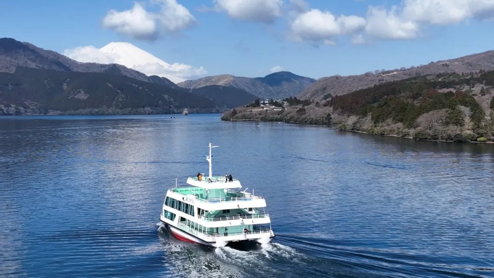 Mt. Fuji and Hakone Day Tour: Lake Ashi and Ropeway Day Trip from Tokyo