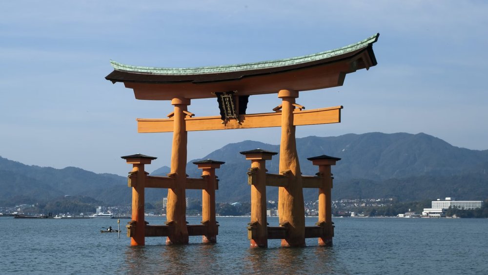 Hiroshima and Miyajima 1-Day Bus Tour
