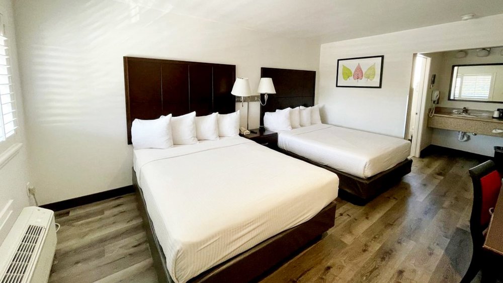 Nothing beats coming home to fresh, clean sheets. Credits to @parkit.us on Instagram