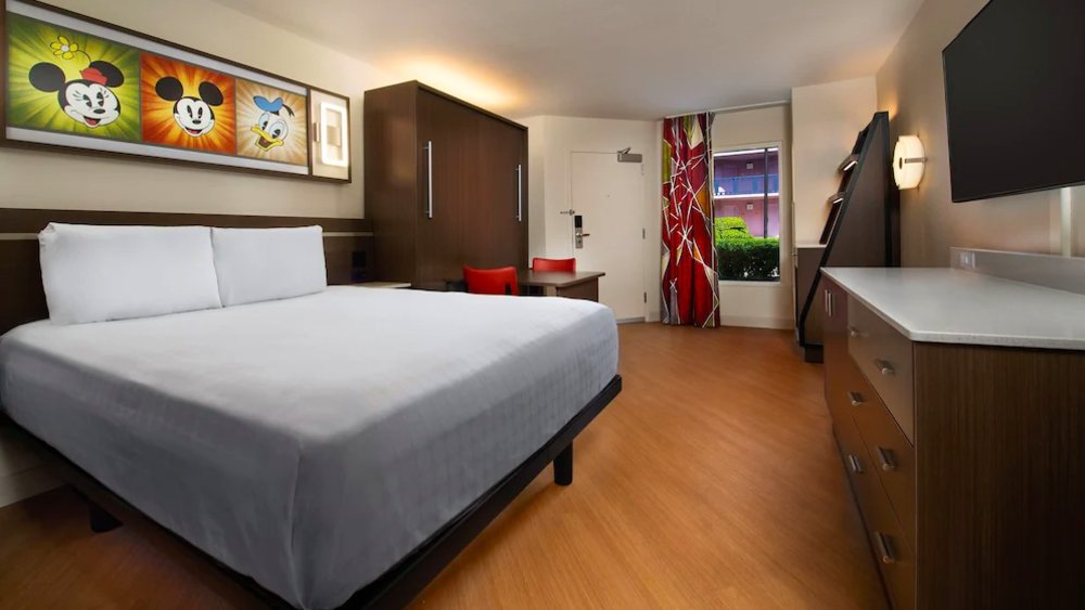 Check out this hotel near Magic Kingdom! Credits to Klook
