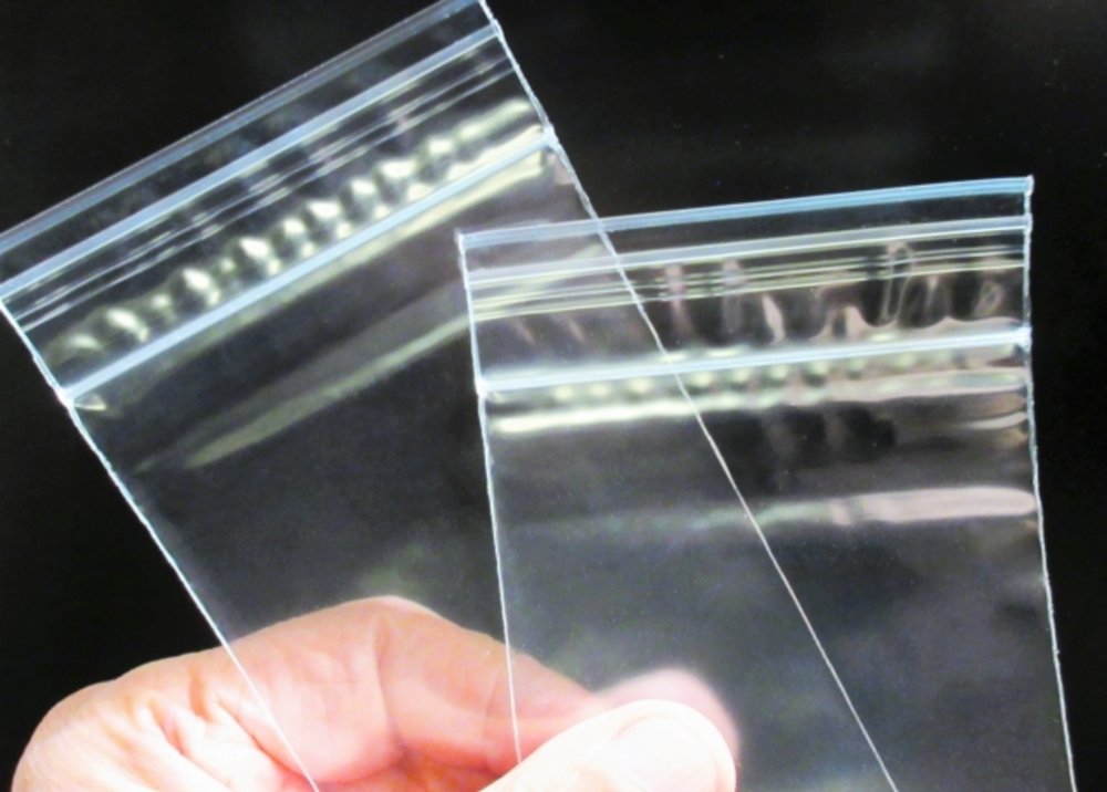 旅行の荷物 チャック付ビニール袋