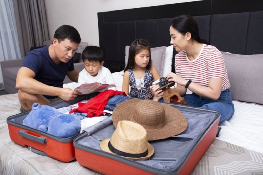 旅行の荷物 家族旅行