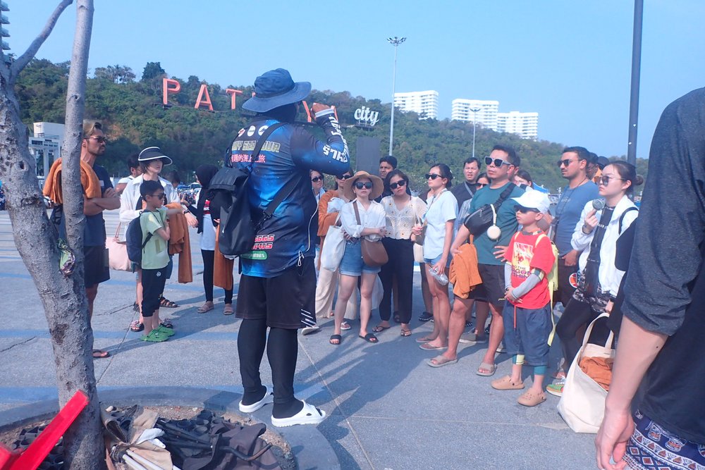 タイ　ラン島　バリハイ桟橋周辺