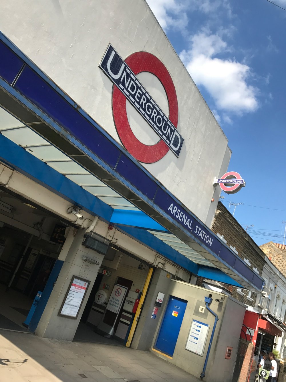 Arsenal FC アーセナル駅（Arsenal Station）