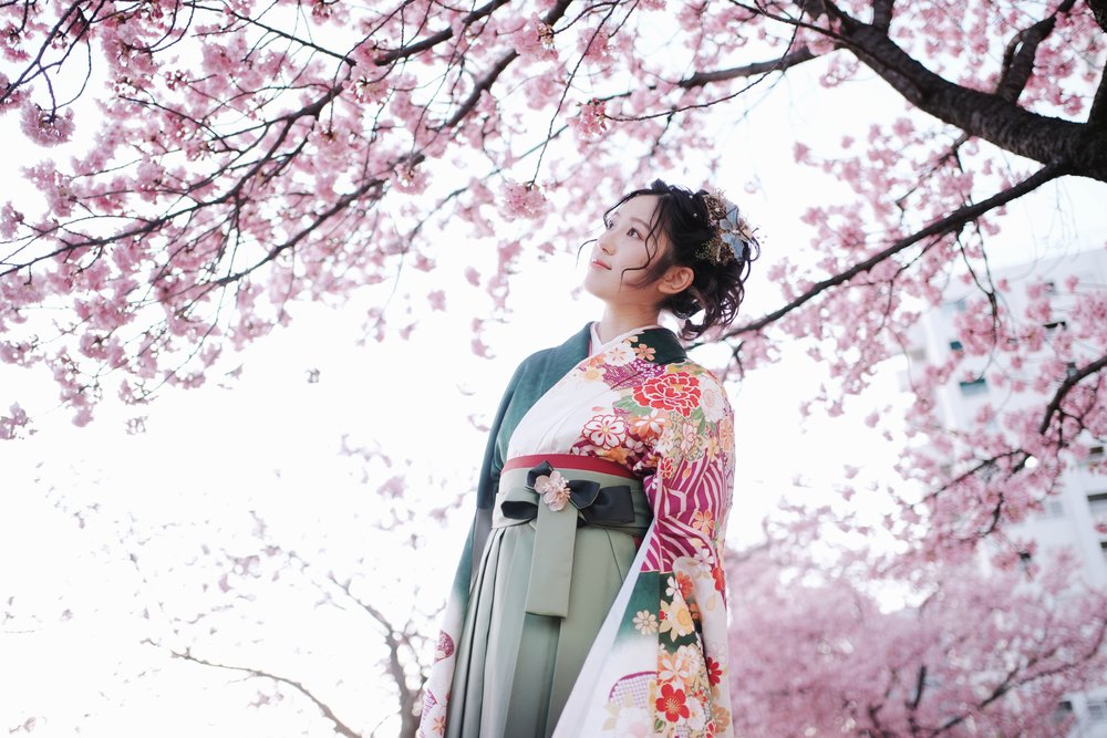 Lady wearing a kimono