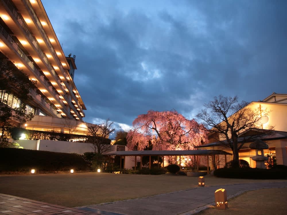 有馬溫泉住宿推薦｜兵衛向陽閣