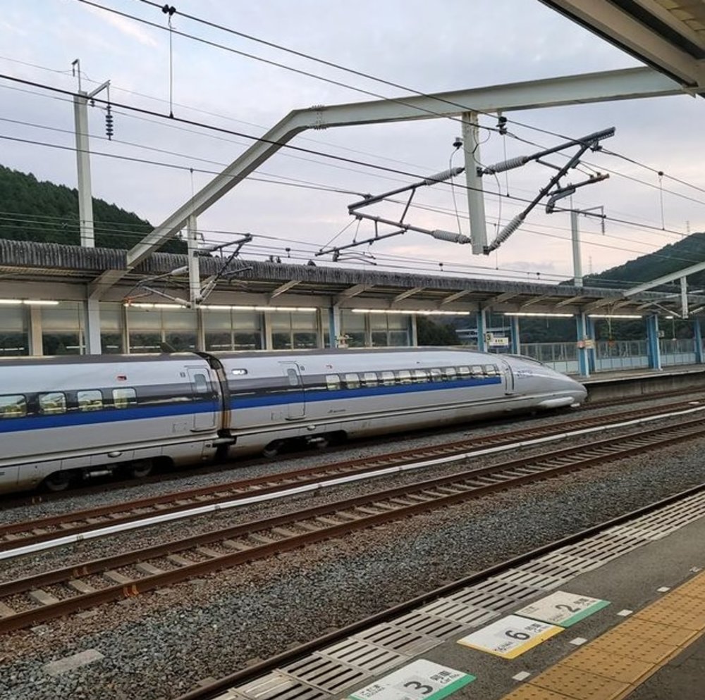 rails-32-1012-japan-2024-feb