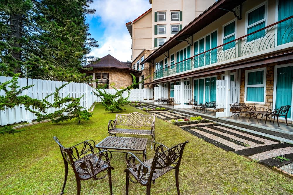 century pines resort