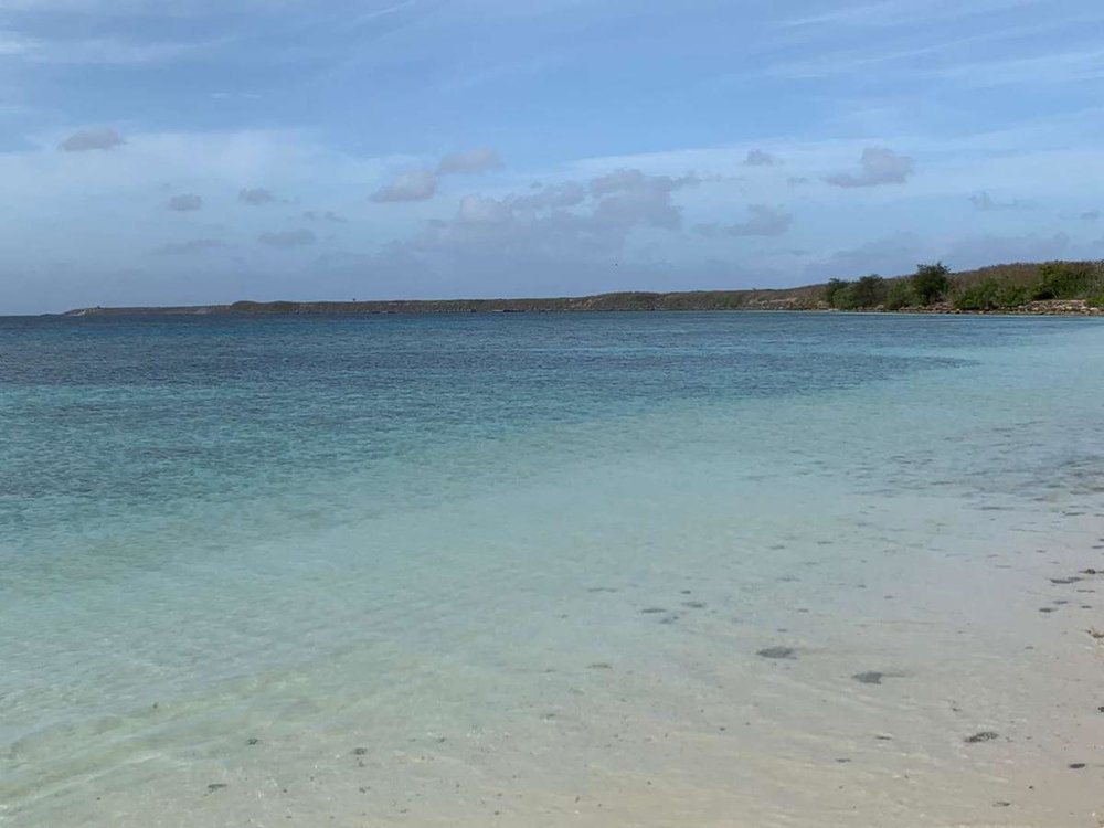 グアム アプラ港