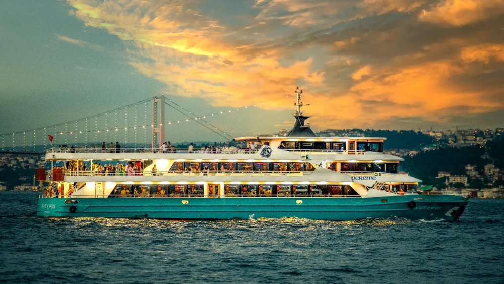 Turkish cruise dinner