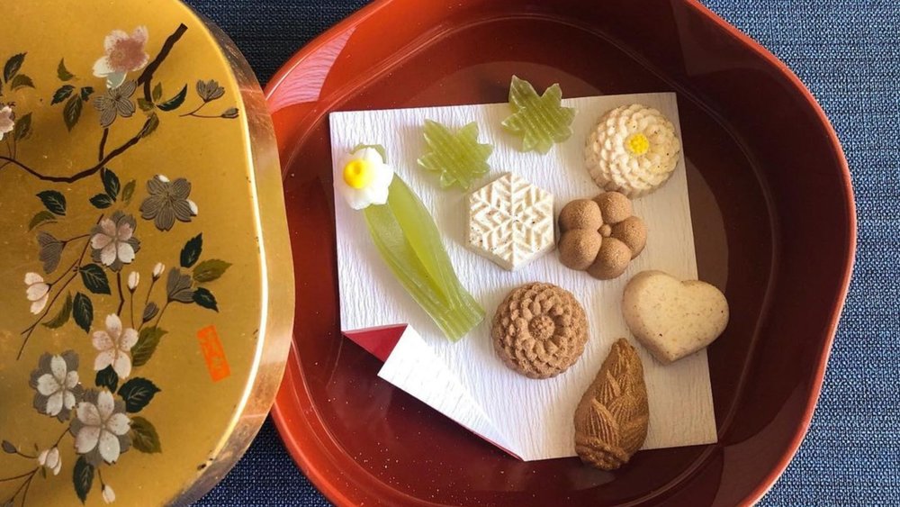 Just by its looks, ohigashi is an artform in itself! Credits: @lecahierbleu on Instagram