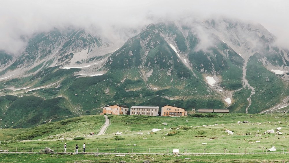The Alpine Route is lauded for being one of the most surreal nature spots. Credits: @yungchi1104 on Instagram